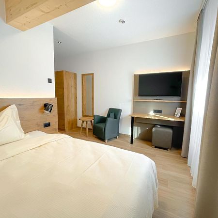 בריג Hotel Olympica מראה חיצוני תמונה
